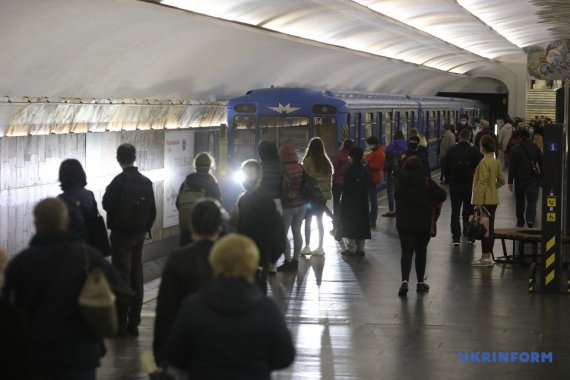 Зафиксировали оживление пассажиров метро в час пик