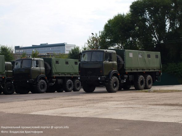 Мобільні лазне-пральні комплекси для ЗСУ побудують на шасі МАЗ