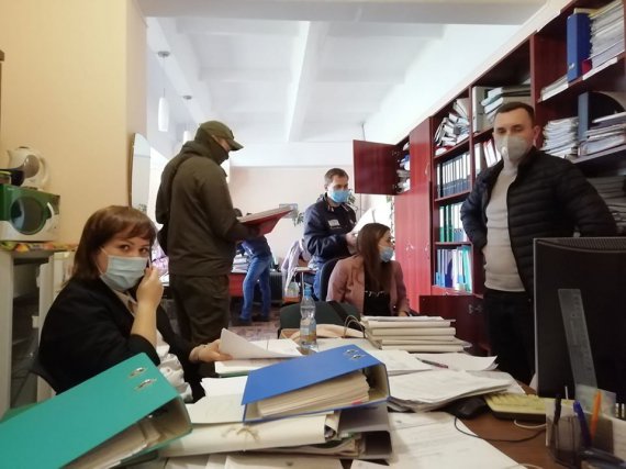 Поліція та СБУ проводять обшуки у столичному Національному центрі Олександра Довженка