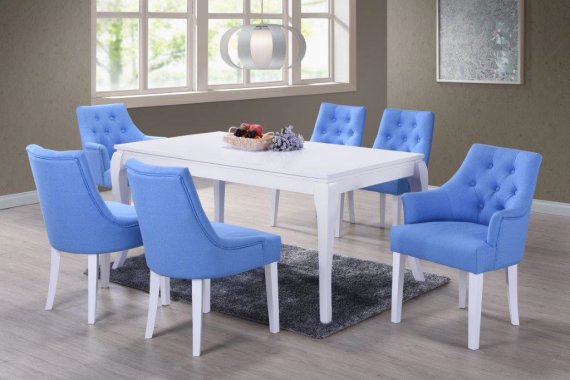 Інтер’єр кухні 2020: кухонні стільці вибирають легкі та легкі в очищенні