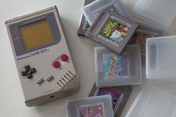 Ігрова консоль Nintendo Game Boy