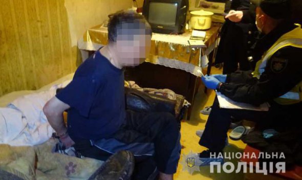 В Киеве 56-летний мужчина зарезал 53-летнего брата