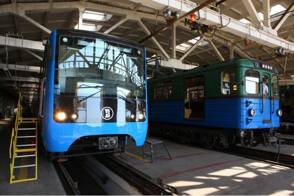 Крюковский вагоностроительный завод (КВСЗ) обжаловал тендер на поставку восьми поездов для харьковского метро с финансированием Европейского инвестиционного банка (ЕИБ). Конкурс выиграла китайская компания CRRC с разницей в цене с КВСЗ менее чем в 1%
