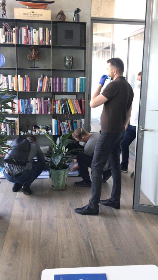 Обыск в офисе Андрея Вавриша 