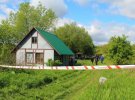 В Житомирской области 58-летний Анатолий Захаренко из села Новоселица Попельнянского района ночью 22 мая расстрелял семерых мужчин
