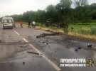 Поблизу селища Новоайдар в Луганській області  у ДТП за участі інспектора поліції скалічилися 9 людей