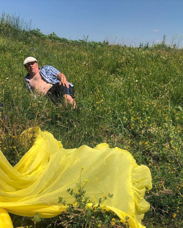 Більшість підписників телеведучої прокоментували фото в такому ж жартівливому тоні. Деякі коментарі - надзвичайно смішні