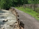 В Ивано-Франковском районе из-за масштабных осадки прошли оползни