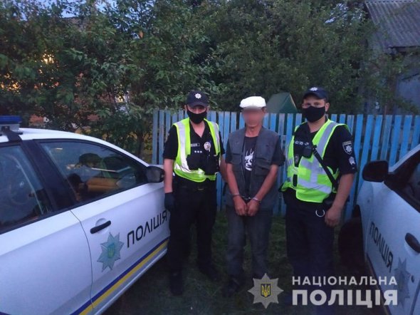На Київщині  затримали 55-річного чоловіка, якого підозрюють у вбивстві 30-річної співмешканки його сина