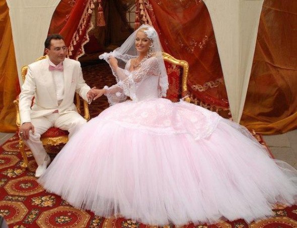 Магическая дата не уберегла брак балерины Анастасии Волочковой и бизнесмена Игоря Вдовина