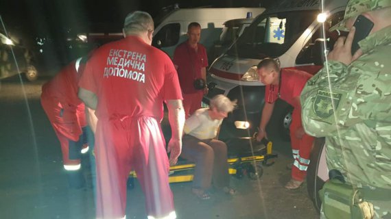 Лісова пожежа на Луганщині спалахнула 6 липня в лісовому масиві і підібралася до селищ