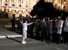 В Сербии тысячи людей митингуют на улицах через карантин в связи с коронавирусом