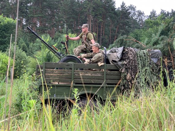 Було задіяно винищувальну й транспортну авіацію, БПЛА, підрозділи зенітних ракетних та радіотехнічних військ