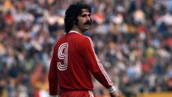 У 1972 році Герд завів вуса. Фото ФК "Баварія"
