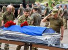Сегодня украинцы прощаются с погибшим военным Матвиивым