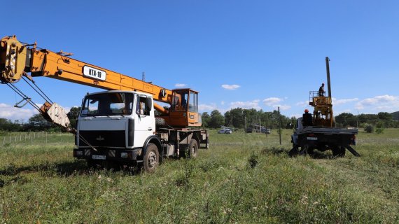 Для российских военных в Крым срочно строят электросети