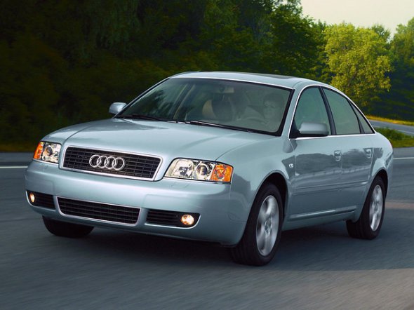 Audi А6 для рынка США 2004 года выпуска