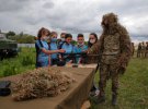 Целью мероприятия является обмен опытом в огневой подготовке среди военнослужащих, сотрудников и резервистов. Фото: loda.gov.ua