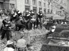 У Києві 31 рік тому стався трагічний обвал колонади Головпоштамту. Фатальна випадковість вартувала життя 11 людей