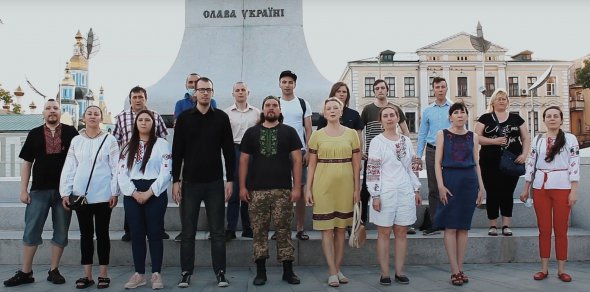 Громадські активісти, волонтери, митці, а також небайдужі мешканці Харкова 16 червня 2020 року виступили проти посягань на українську мову 
