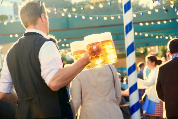Среднестатистический украинец выпивает около 41 л пива в год.