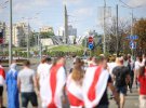 Белорусы собрались на массовом митинге