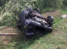 В Виноградове Закарпатской области пьяный водитель ВАЗ-2109 съехал с дороги в озеро. Погиб пассажир авто