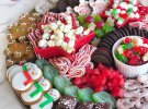 Сладкий стол: как эффектно подать печенье и конфеты
