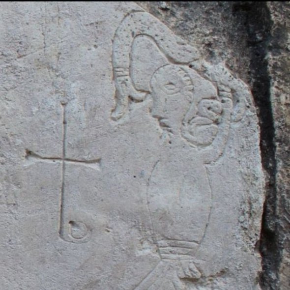 У Спаському соборі міста Переславль-Заліський виявили 800-річне графіті з міфічною істотою