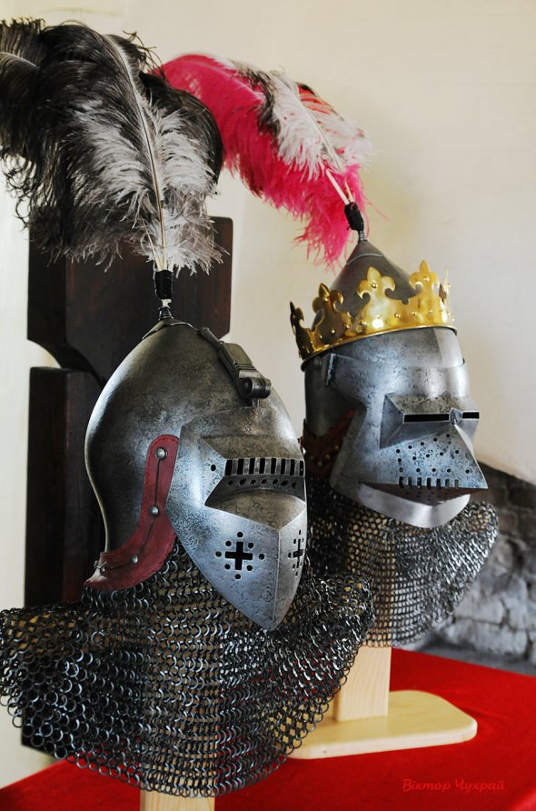 В Луцке реконструировали шлемы князей Любарта (1312-1383) и Витовта (1350-1430)