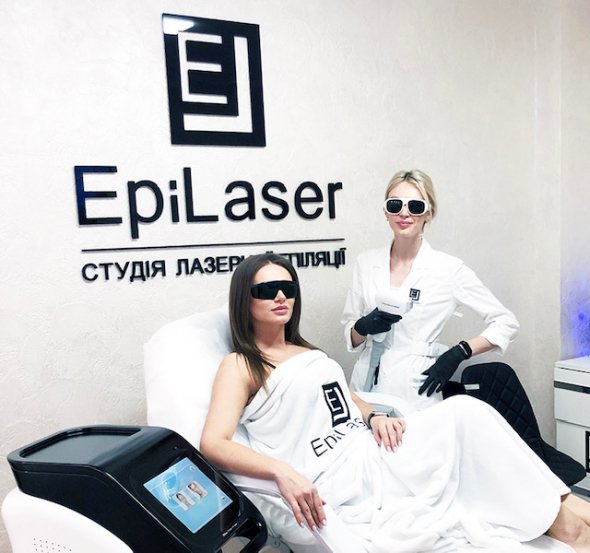 Лазерна епіляція зони глибокого бікіні - це безпечна і безболісна послуга