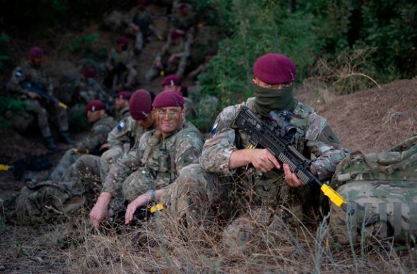 В Україні десантувалися більше 450 британських військовослужбовців. Фото: facebook.com/www.dshv.mil.gov.ua