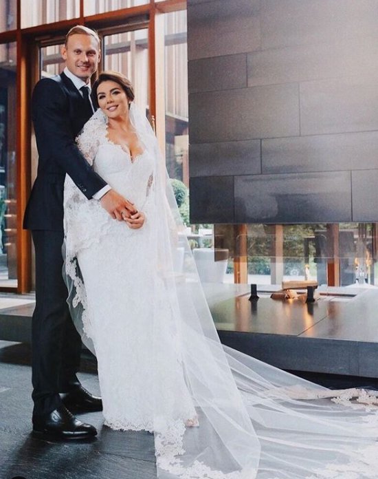 Седокова тайно вышла замуж. Фото: instagram.com/weddingbymercury