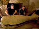 Возраст саркофагов превышает 2500 лет