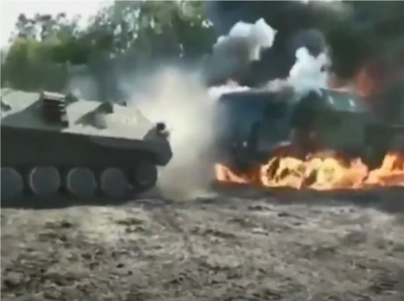 На навчаннях "Кавказ-2020" російські військові спалили власну військову техніку