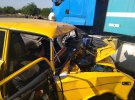 На Дніпропетровщині   зіткнулися вантажівка Renault і Жигулі.  У легковику на момент аварії були 3 людей. Усі в лікарні. У найважчому стані хлопчик, орієнтовно 2 років