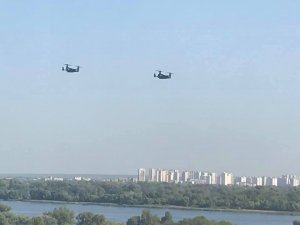 Конвертопланы CV-22 Osprey ВВС США прошли над Киевом. Фото: Facebook