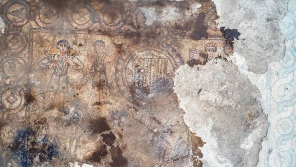 У руїнах церкви 396 року виявили мозаїчну підлогу