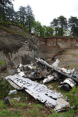 Як-42 украинской авиакомпании "Аэросвит" врезался в склон горы Пента-Пигадия в 72 км от греческих Салоник. Погибли все 62 пассажира и 8 членов экипажа