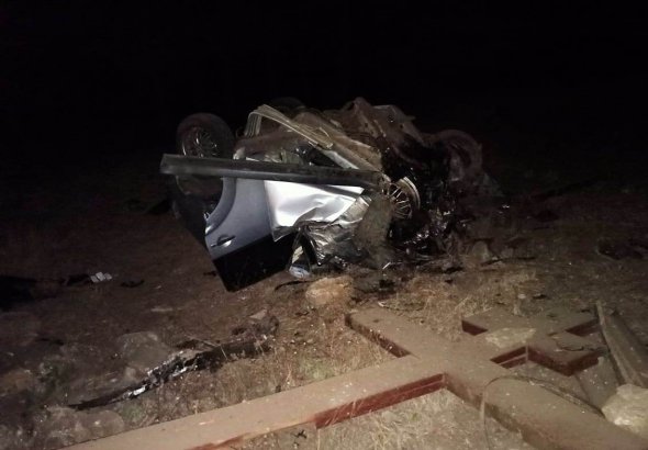 На выезде из села Шабо Одесской 48-летний водитель Mitsubishi Outlander погиб после столкновения с "Жигулями" и каменным указателем