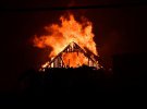 На території Луганської області триває гасіння лісових пожеж. 4 людей загинули. Ще 12 - в лікарні