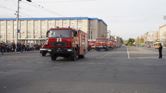 С Луганщины вывели сводные подразделения ДСНС, которые тушили лесные пожары