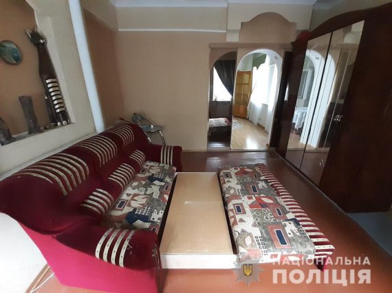 Місцевий житель вбив чоловіка і намагався прибрати сліди злочину