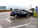 На автодорозі Київ-Чоп зіткнулися легковики Volkswagen Passat B6 та Honda Odyssey. Загинула жінка, ще 2 людей скалічилися