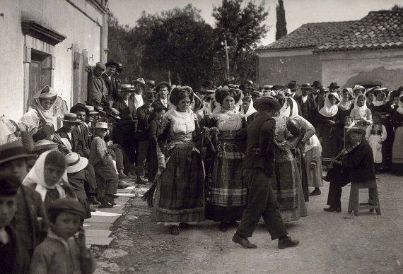  Праздник в деревне Гастури, Корфу