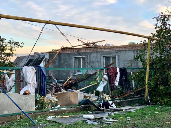 Буря разрушила два микрорайона в Кропивницком