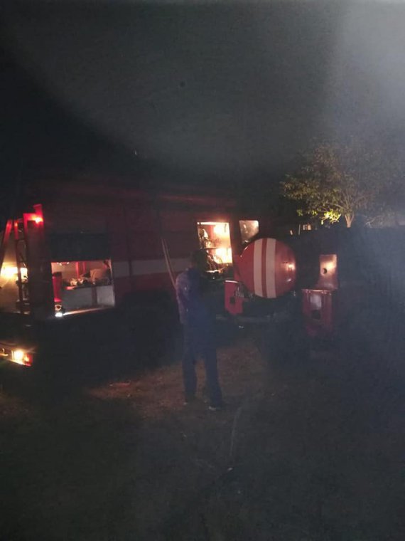 На Рівненщині під час пожежі в приватному будинку загинули  рідні  брати   і 36-річний син одного з них