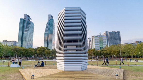 Вежа Smog Free Tower в Пекіні