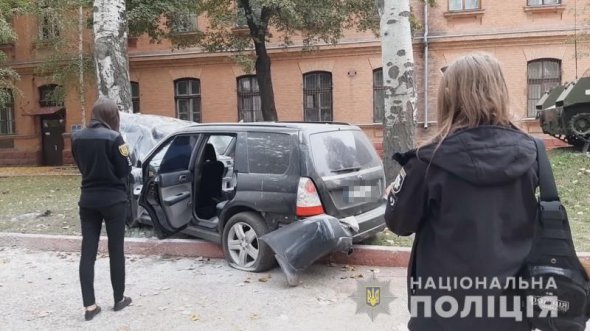 В Одессе полицейские задержали местного жителя, который на угнанном автомобиле совершил несколько ДТП. Ему грозит до 12 лет тюрьмы