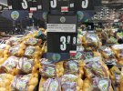 Українка зауважила, що в перші місяці в польських супермаркетах важко не розгубитися. Оксана спершу всі ціни порівнювала з українськими